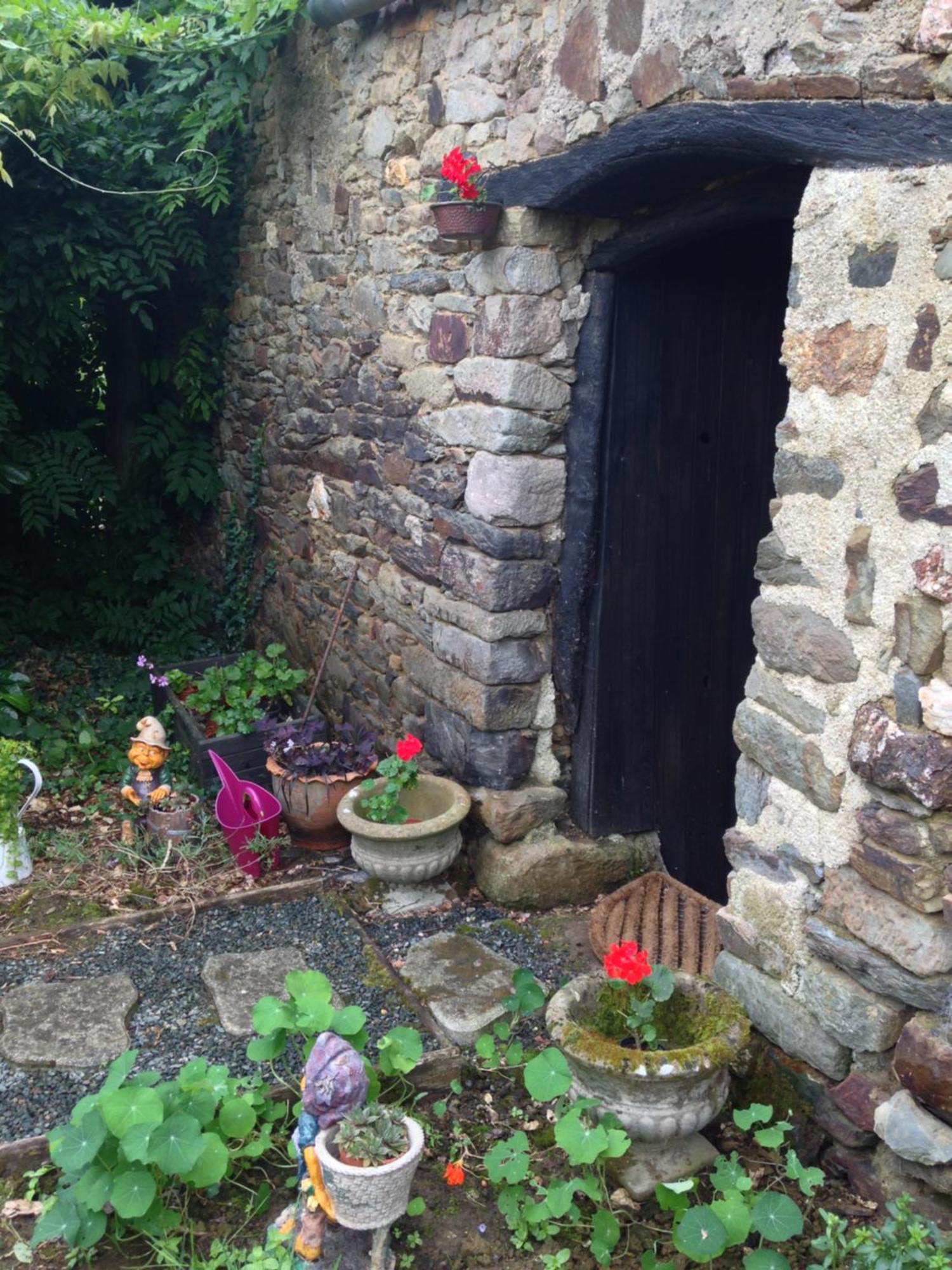 Le Petit Chateau, Matisse Noyal-Pontivy Exterior photo