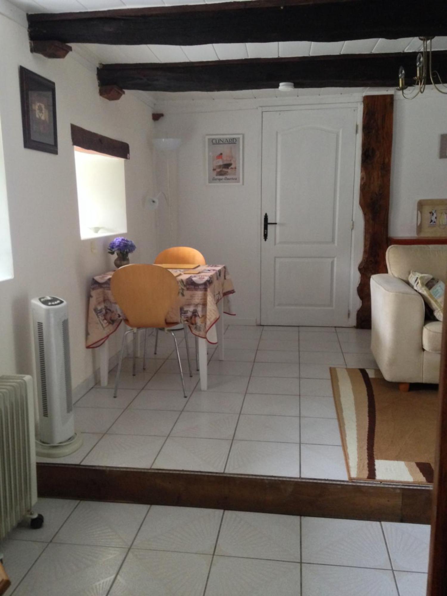 Le Petit Chateau, Matisse Noyal-Pontivy Exterior photo