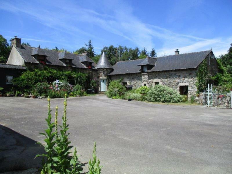 Le Petit Chateau, Matisse Noyal-Pontivy Exterior photo